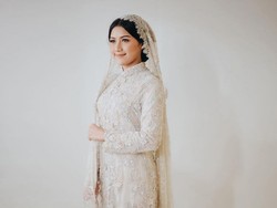 Langkahi 2 Kakak, Erina Gudono Jalani Siraman yang Berbeda dari Kaesang