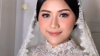 7 Gaya Erina Gudono Saat Pengajian, Ayu Tenan dengan Makeup Flawless