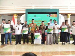 396 Warung Rakyat Direnovasi Pemkab Sidoarjo di Sepanjang 2022