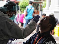 Keluarga Jalani Tes Swab Jelang Rangkaian Acara Pernikahan Kaesang-Erina