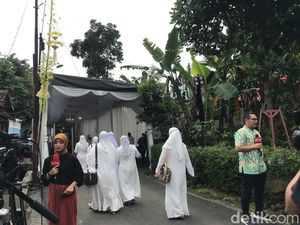 Momen Tamu Berdatangan ke Semakan Al-Quran di Rumah Erina Hari Ini