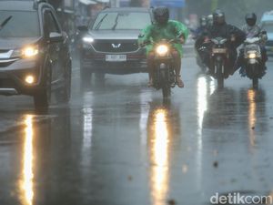 Ada Potensi Cuaca Ekstrem, Layanan Telepon Kring Pajak Ditiadakan