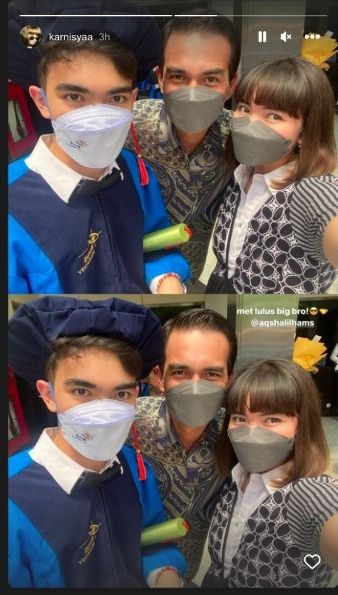 Aqshal Ilham anak mendiang Rina Gunawan dan Teddy Syah dinyatakan lulus kuliah hari ini, Jumat (9/12).