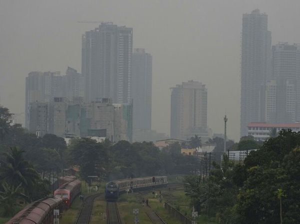 Kabut Asap Selimuti Sri Lanka di Tengah Cuaca Ekstrim