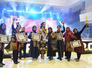 Finalis Putri Indonesia Kepincut Batik Khas Kediri: Cantik dan Elegan