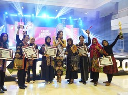 Finalis Putri Indonesia Kepincut Batik Khas Kediri: Cantik dan Elegan