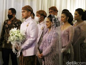 Lihat Lagi Momen-momen di Acara Siraman dan Midodareni Kaesang-Erina Lihat Lagi Momen-momen di Acara Siraman dan Midodareni Kaesang-Erina