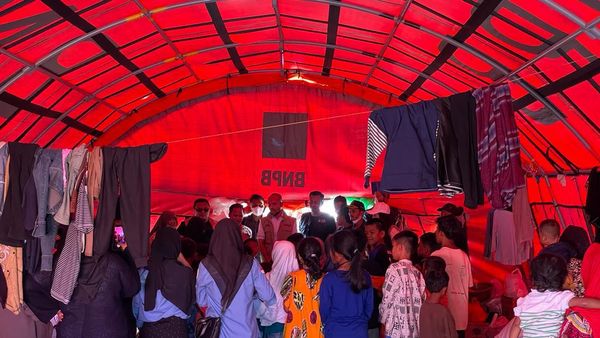 Giliran HIPMI Jaya Salurkan Bansos untuk Korban Gempa Cianjur