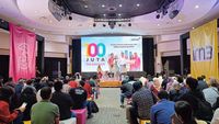 Indosat Raih 100 Juta Pelanggan