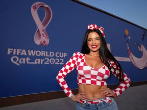 Ivana Knoll, Suporter Seksi Kroasia Sita Perhatian di Dunia Maya