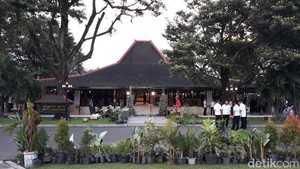 Pendopo Royal Ambarrukmo Dijaga Ketat Jelang Akad Nikah Kaesang-Erina