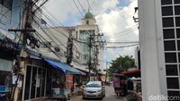 Melihat Masjid Paling Besar di Ujung Utara Thailand