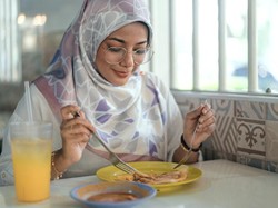 3 Aturan Makan Saat Puasa agar Tubuh Bugar dan Puasa Lancar