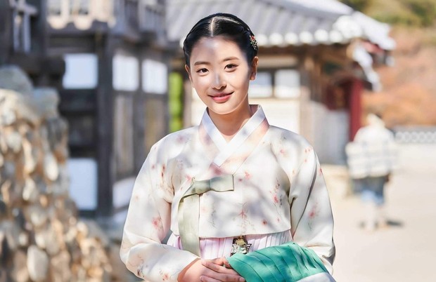 7 Aktris Korea dengan Kecantikan ‘Mahal’ Tampil Menawan Sebagai Putri Mahkota di Drama Sekyuk.