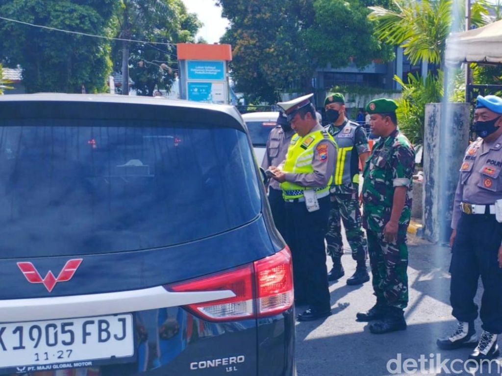 Pengamanan Pelabuhan Ketapang Diperketat Imbas Bom Bandung-Jelang Nataru