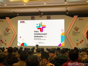 Mars KPK Ciptaan Istri Firli Dinyanyikan di Hari Antikorupsi Sedunia Mars KPK Ciptaan Istri Firli Dinyanyikan di Hari Antikorupsi Sedunia