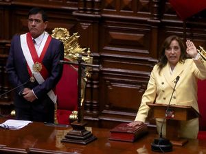 Presiden Baru Peru Lantik Jajaran Kabinet di Tengah Kerusuhan Presiden Baru Peru Lantik Jajaran Kabinet di Tengah Kerusuhan