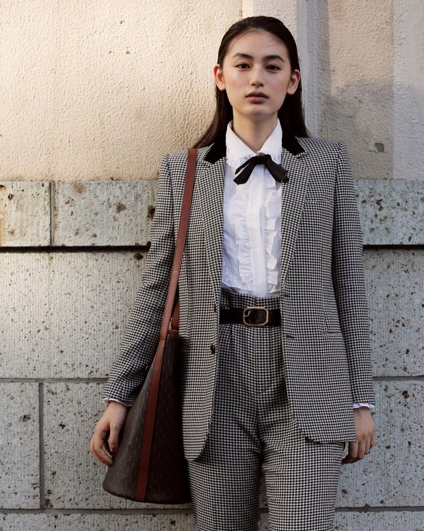 Rikako Yagi dengan Office Look/Sumber: IG @yagirikaco_official