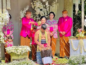 Foto-foto Prosesi Siraman Kaesang di Solo