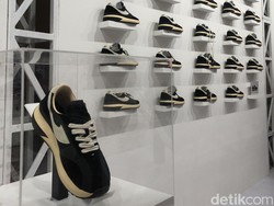 Brand Lokal Compass Rilis Sneakers Lari di USS 2022, Diantre Orang