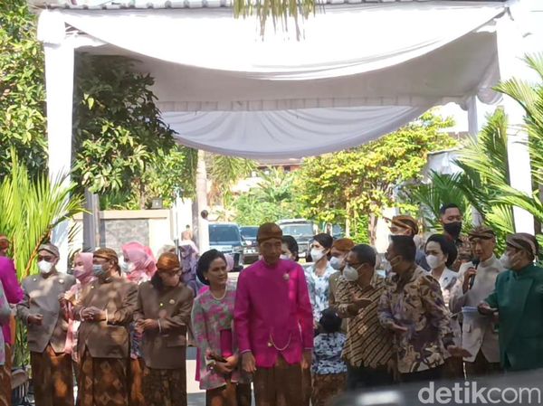 Suasana Jelang Siraman Kaesang di Kediaman Jokowi Pagi Ini