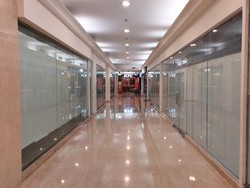 Banyak yang Sepi Bak Kuburan, Bagaimana Nasib Mal di Masa Depan?