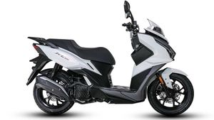PCX-Nmax Minggir! Skutik Baru SYM Ini Bisa Buat Bawa Galon