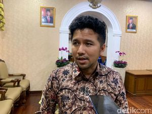 Emil Dardak Soal Wakil Ketua DPRD Jatim Jadi Tersangka KPK Emil Dardak Soal Wakil Ketua DPRD Jatim Jadi Tersangka KPK