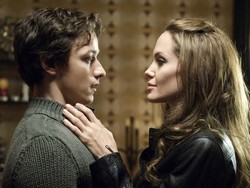Ini Adegan yang Bikin James McAvoy Nyaris Pingsan di Wanted
