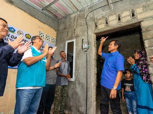 631 Keluarga Tak Mampu di Kepri Kini Nikmati Akses Listrik PLN