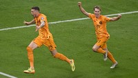 Belanda kemudian memaksa ke extra time setelah Wout Weghorst mencetak brace untuk mengubah skor menjadi 2-2. Patricia De Moreira/AFP.