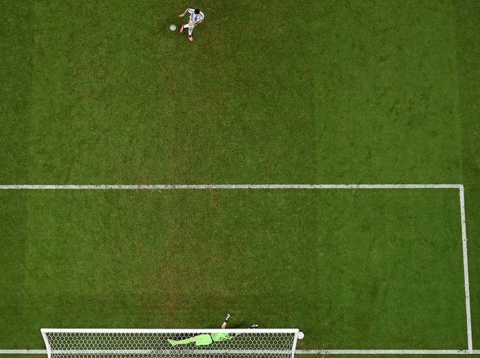 Argentina melaju ke semifinal Piala Dunia 2022. Albiceleste meraih hasil itu usai mengalahkan Belanda lewat adu penalti.