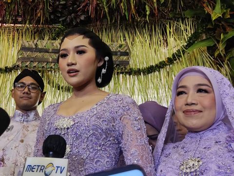 Erina Gudono usai acara midodareni di Sleman, Jumat (9/12/2022).