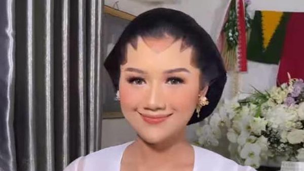 8 Foto Erina Bersanggul Saat Midodareni, Disembunyikan dari Kaesang