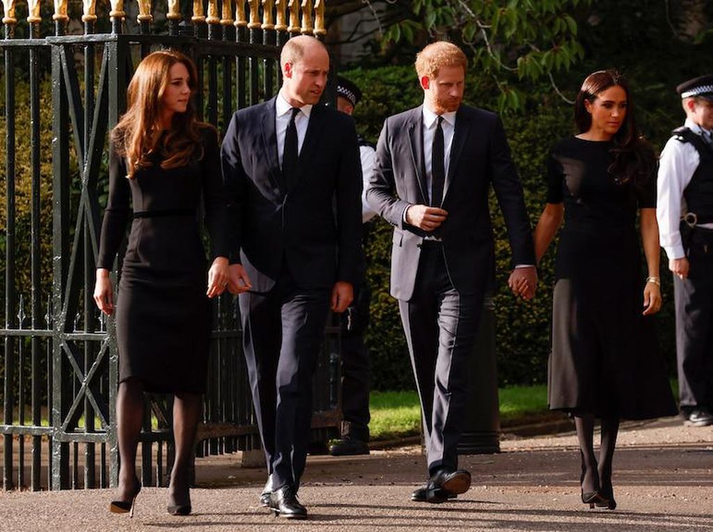 Istana Buckingham Tak Komentar Soal Dokumenter Harry dan Meghan di Netflix