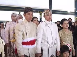 Prosesi Pasrah Tampi Akad Nikah Kaesang dan Erina