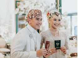 Nasihat KH Maruf ke Kaesang-Erina: Kalau Ada yang Marah, Salat 2 Rakaat