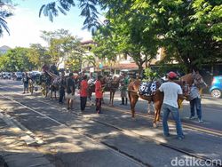 Penampakan Kereta Kencana 6 Kuda yang Akan Dinaiki Kaesang-Erina di Solo