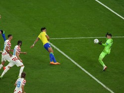 Kroasia Vs Brasil: Livakovic Luar Biasa!