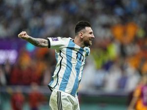 Napas Lega Lionel Messi Usai Singkirkan Belanda Napas Lega Lionel Messi Usai Singkirkan Belanda