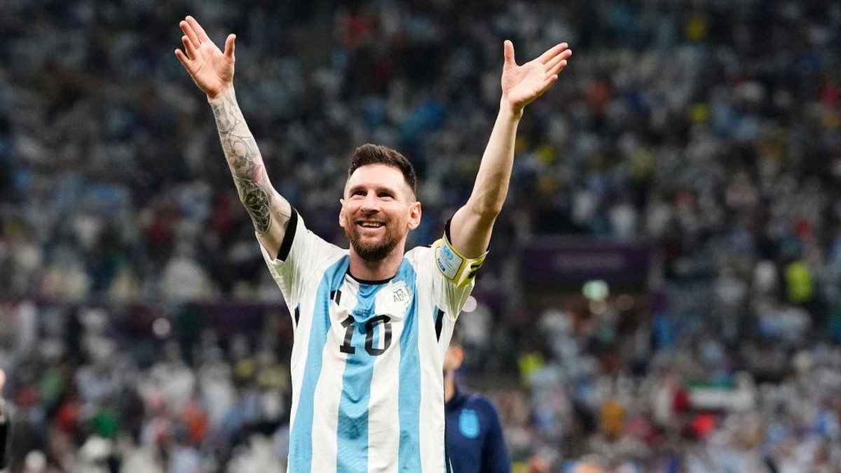Ronaldo bakal senang lihat Lionel Messi angkat trofi Piala Dunia (Foto: NurPhoto via Getty Images/NurPhoto)