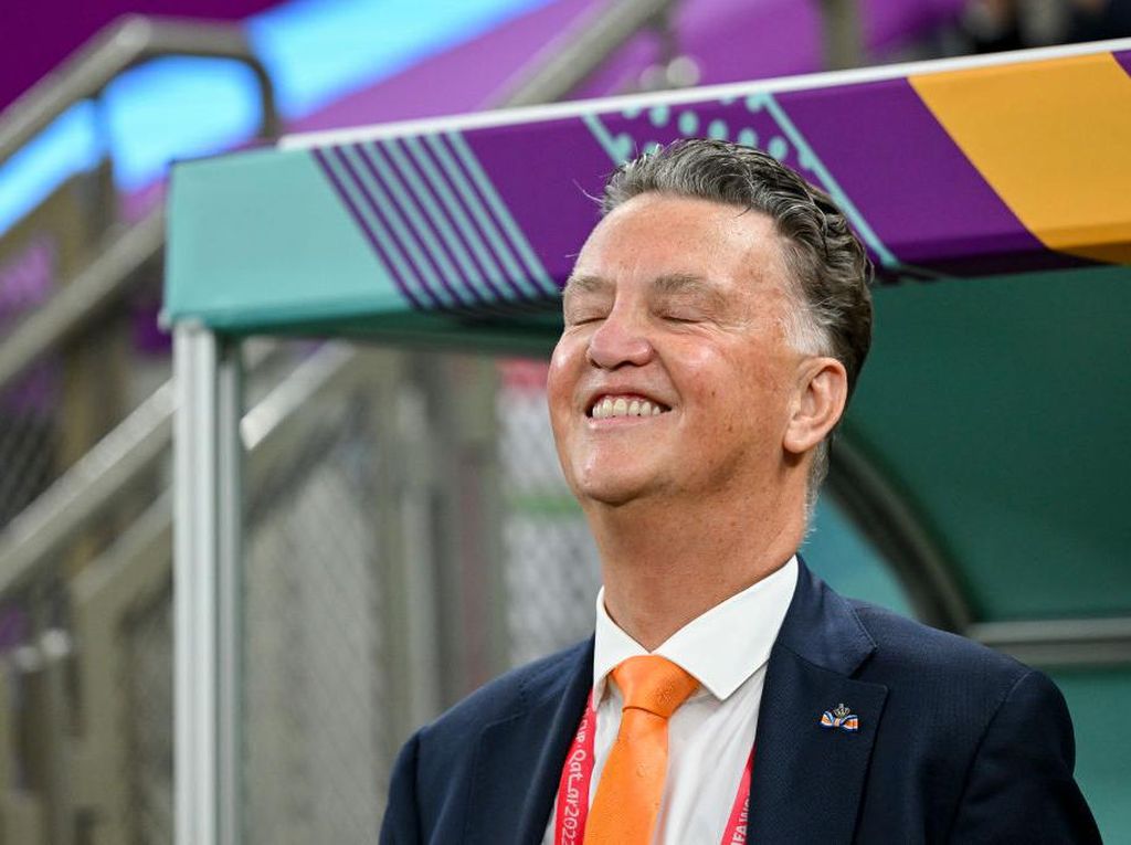 Van Gaal Tertarik Latih Portugal Van Gaal Tertarik Latih Portugal