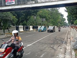 Massa Demo di Patung Kuda Bubar, Lalin ke Arah Istana Kembali Dibuka