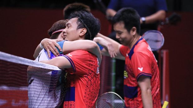 Mohammad Ahsan/Hendra Setiawan saat tampil di semifinal BWF World Tour Finals di Bangkok, Sabtu (10/12). (Arsip PBSI)