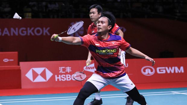 Mohammad Ahsan/Hendra Setiawan saat tampil di semifinal BWF World Tour Finals di Bangkok, Sabtu (10/12). (Arsip PBSI)