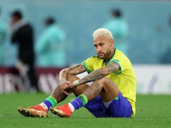 Momen Haru Putra Ivan Perisic Hibur Neymar yang Sedang Tersedu-sedu