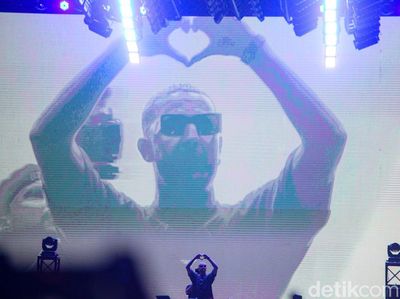 Pecah! DJ Snake Sukses Guncang Panggung Hari Pertama DWP