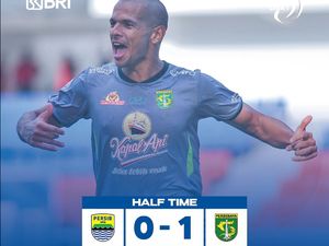 Babak Pertama: Persib 0-1 Persebaya