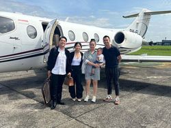 Kocak! Momen Raffi-Irfan Hakim Berebut Foto dengan Kaesang dan Erina