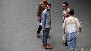 Bibir Kaesang Dinilai Kering, Nagita Slavina: Harusnya Pakai Liptint Dikit